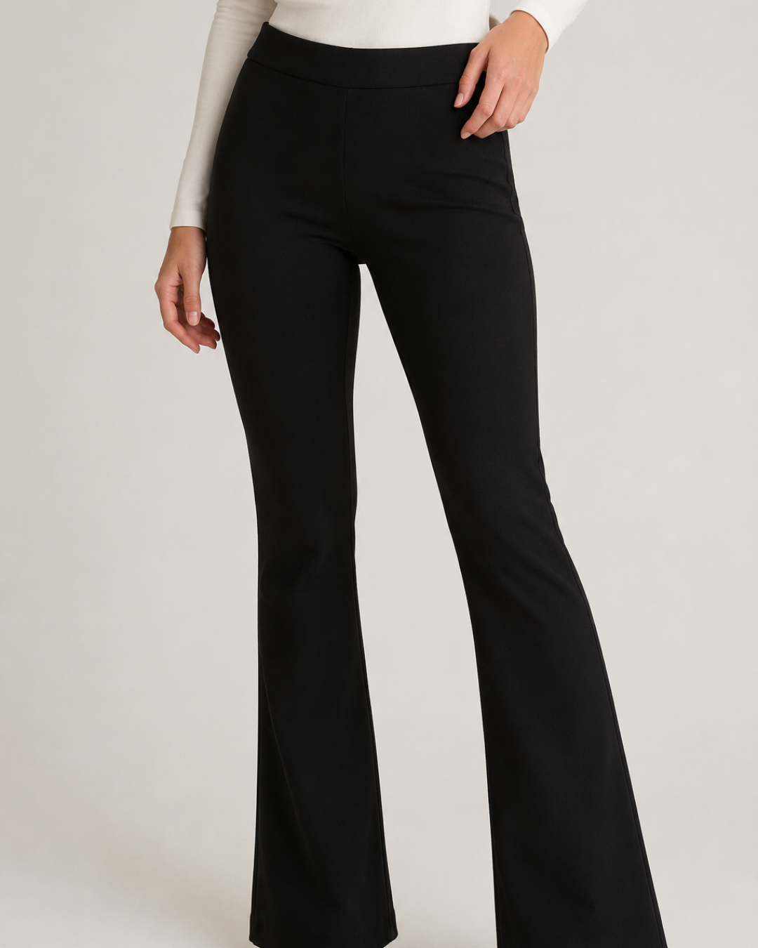 Élise Flared Fit Pants – Black