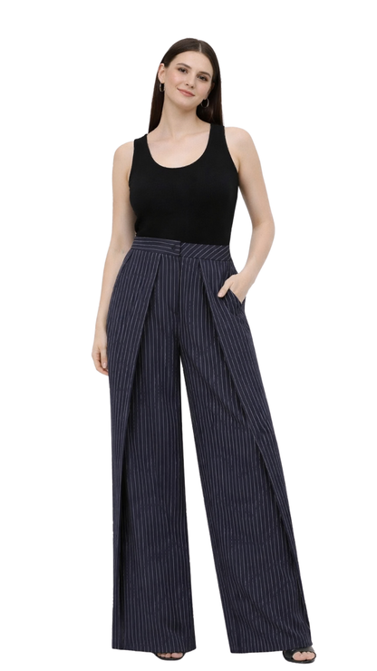 Arlo – Gestreifte, plissierte Hose mit weitem Bein