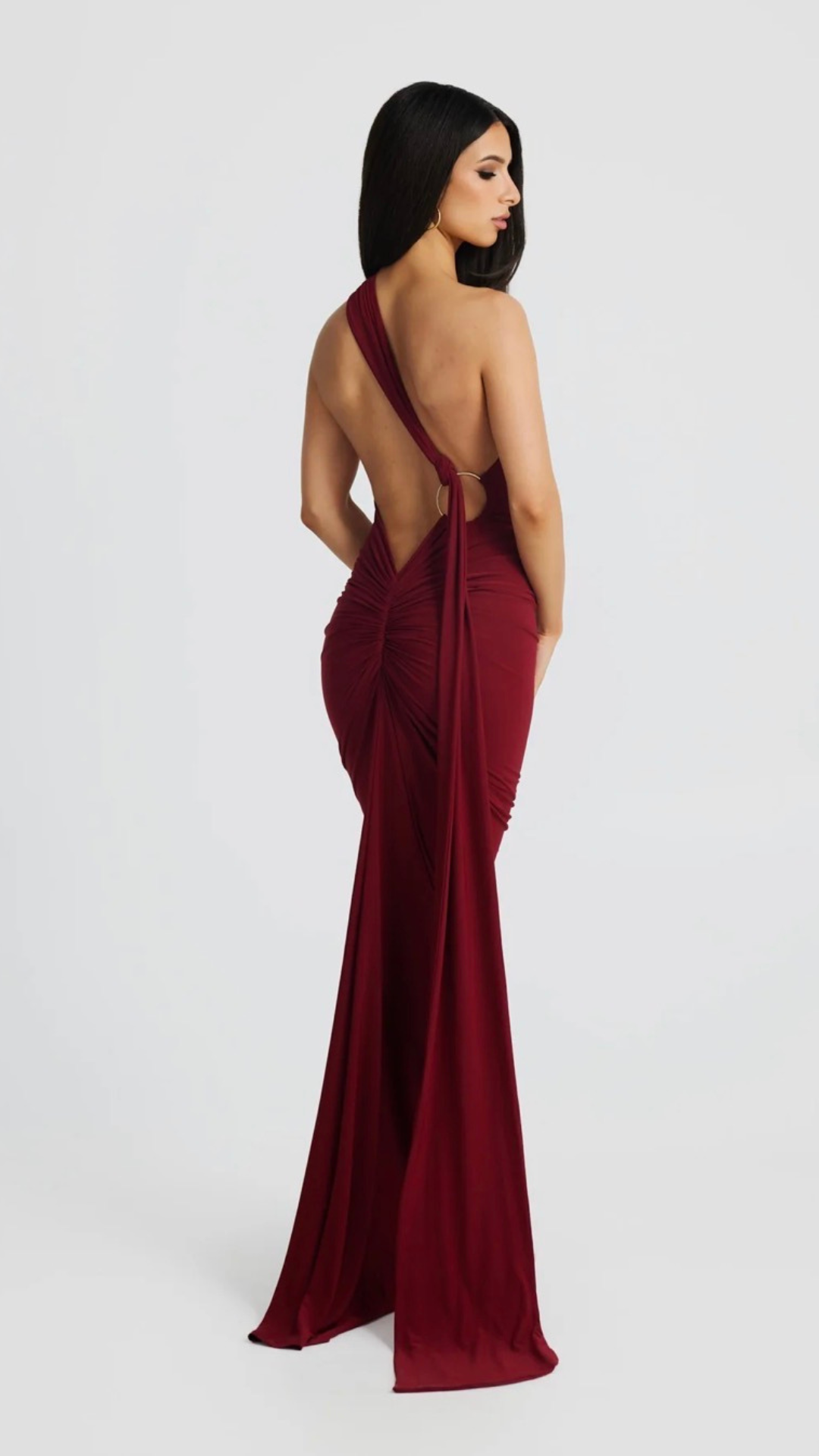 Veloura Elegantes Maxikleid mit einem Träger