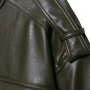 Kaya – Cropped PU-Leather Bomber