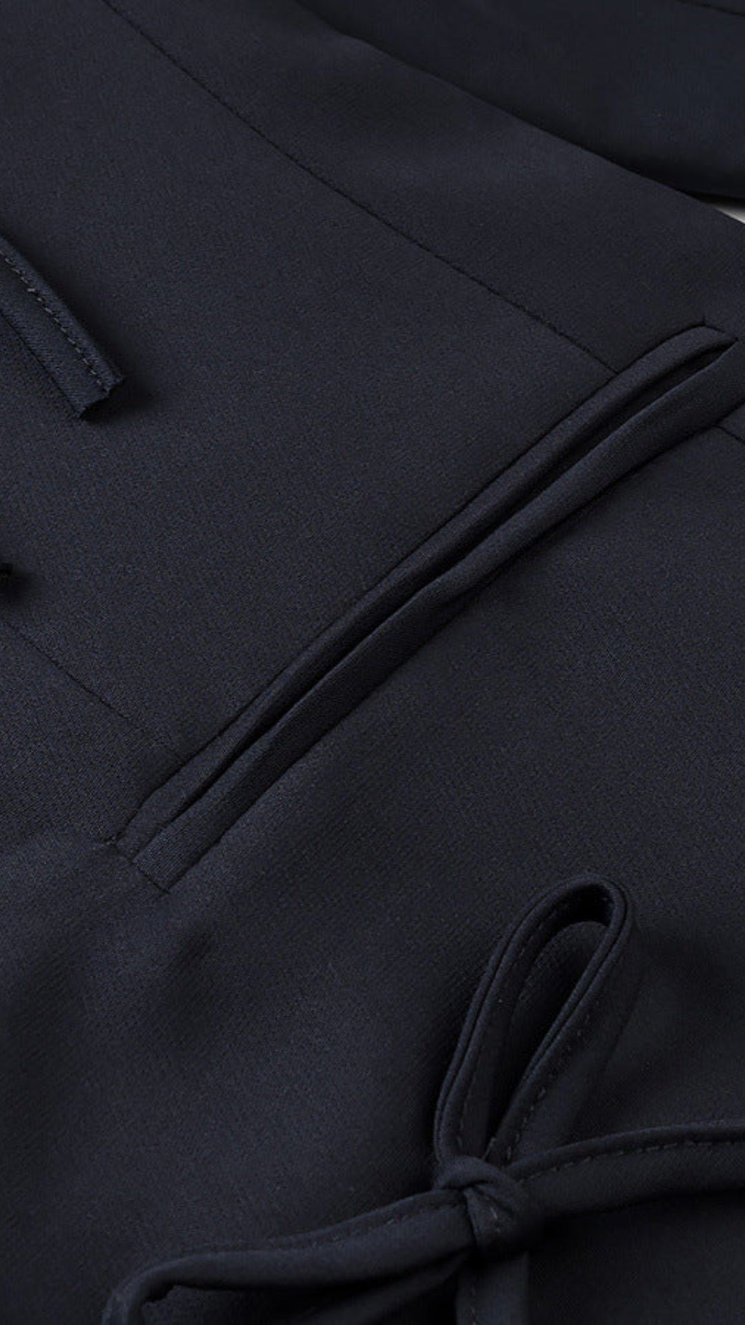 Elowen – Bow Blazer